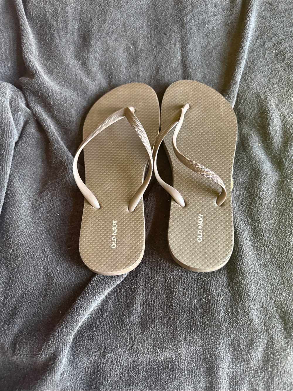 Old Navy Women's Taupe Brown Flip Flop Sandals